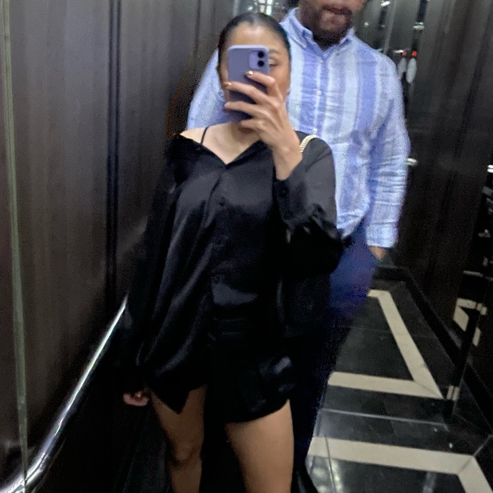 5’2” | 115lbs | US Women Size(s): XS, S, 2, 25”, 34A & 6.5 | 🇰🇷